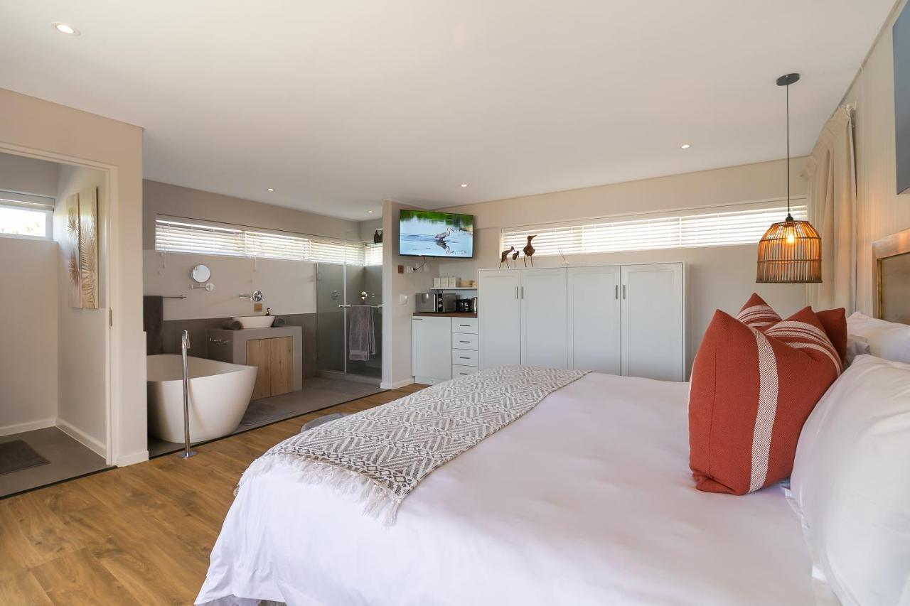 In Toto Retreat - Garden Route Hotel Sedgefield Buitenkant foto